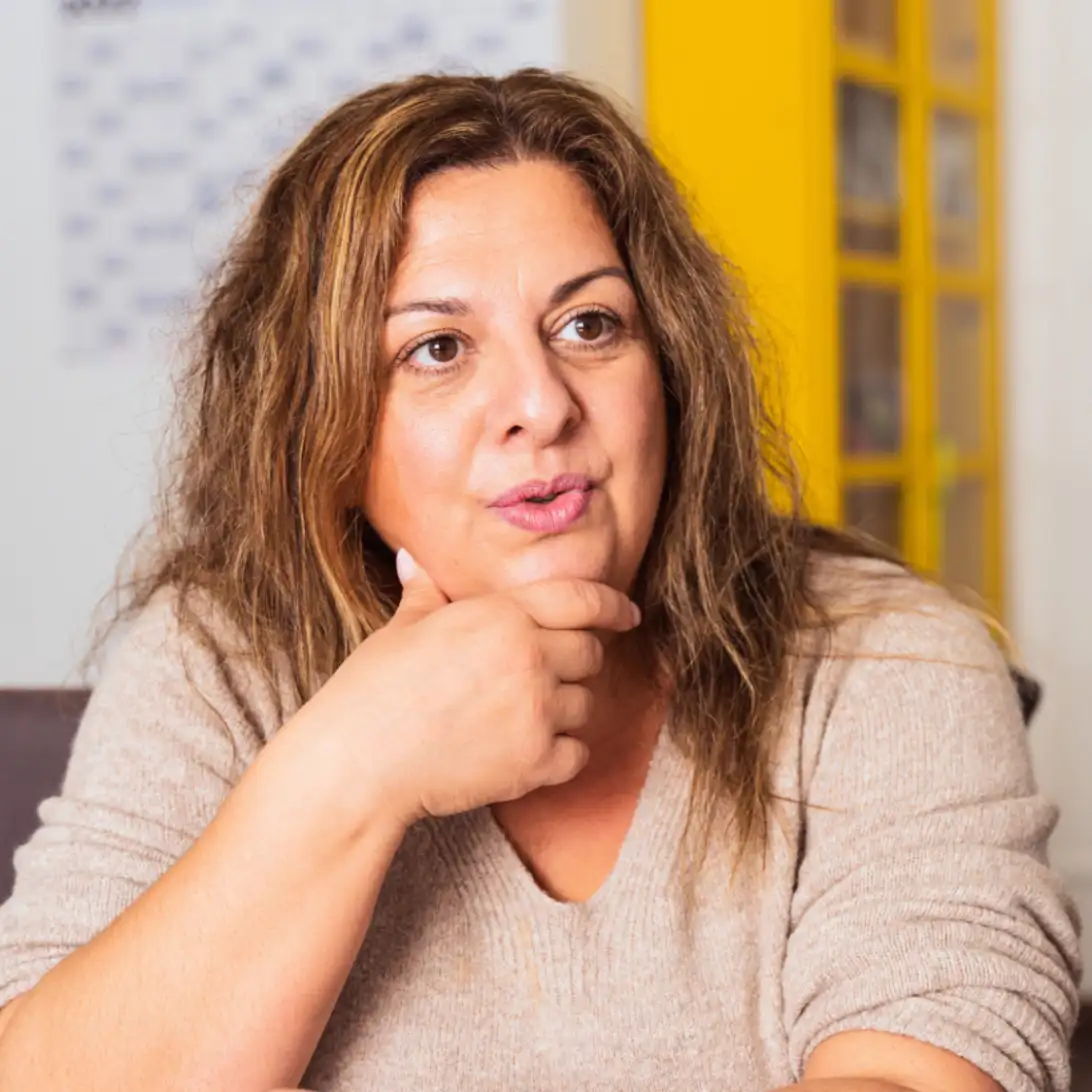 Nadya Kiren-Wagner bei einer Besprechung