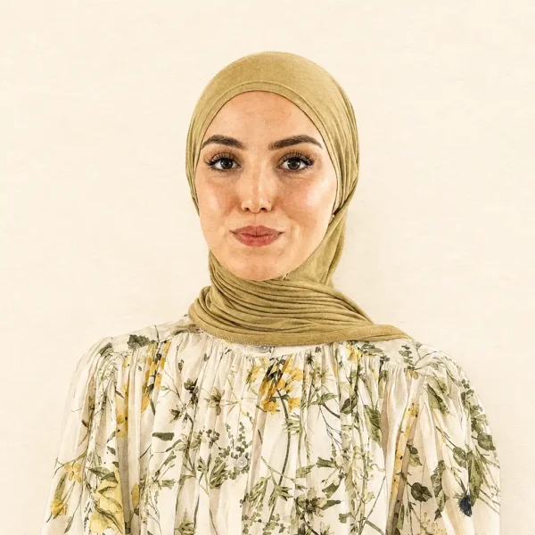 Feyza Tzampaz